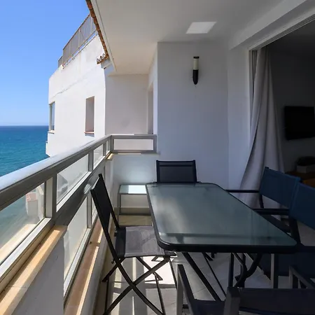 Sea View & Access - Center *