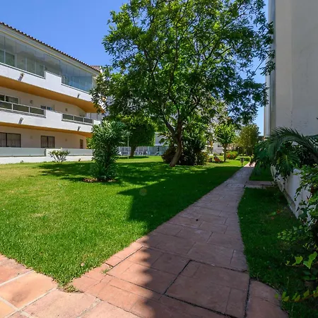 Sea View & Access - Center *