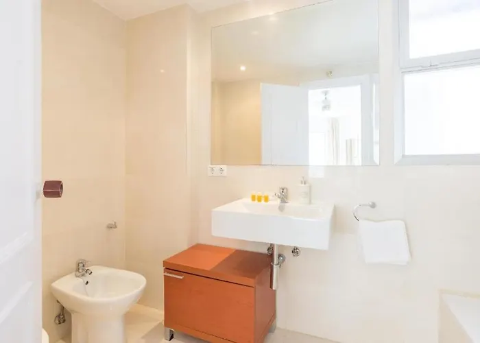 Sea View & Access - Center - Parking Apartamento