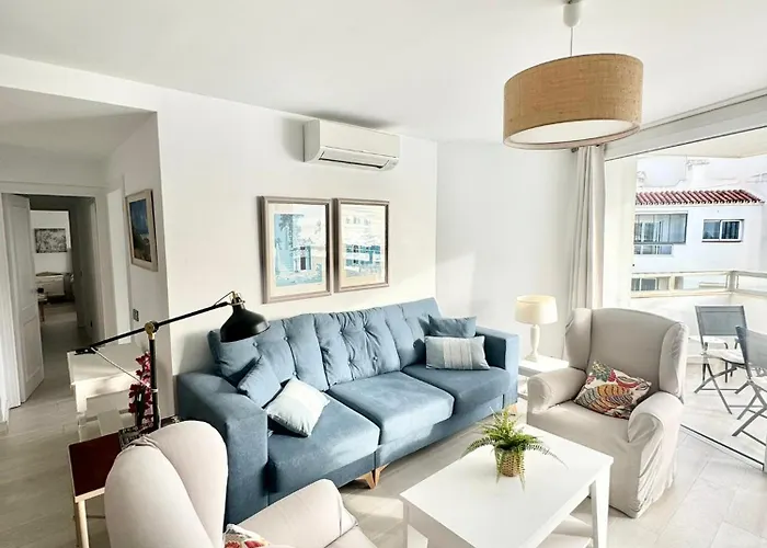 Sea View & Access - Center - Parking Apartament